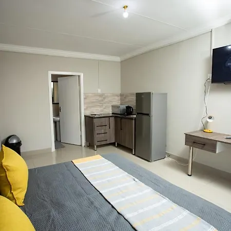 The Hide On Claremont Aparthotel Pretoria Exterior photo
