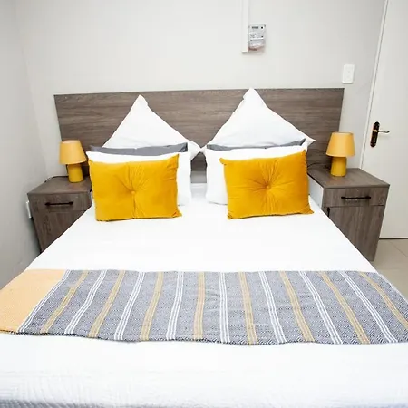 The Hide On Claremont Aparthotel Pretoria Exterior photo
