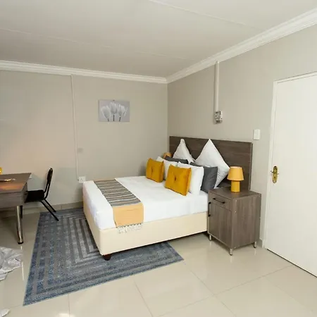 The Hide On Claremont Aparthotel Pretoria Exterior photo