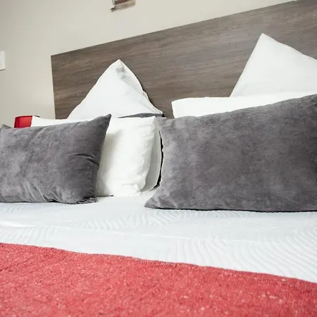 The Hide On Claremont Aparthotel Pretoria Exterior photo